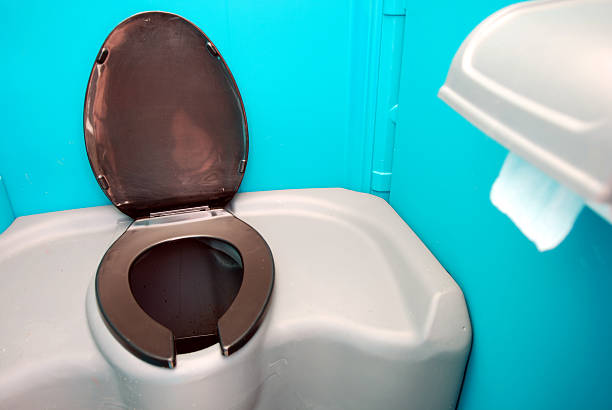 Porta potty delivery and setup in Rice Lake, WI